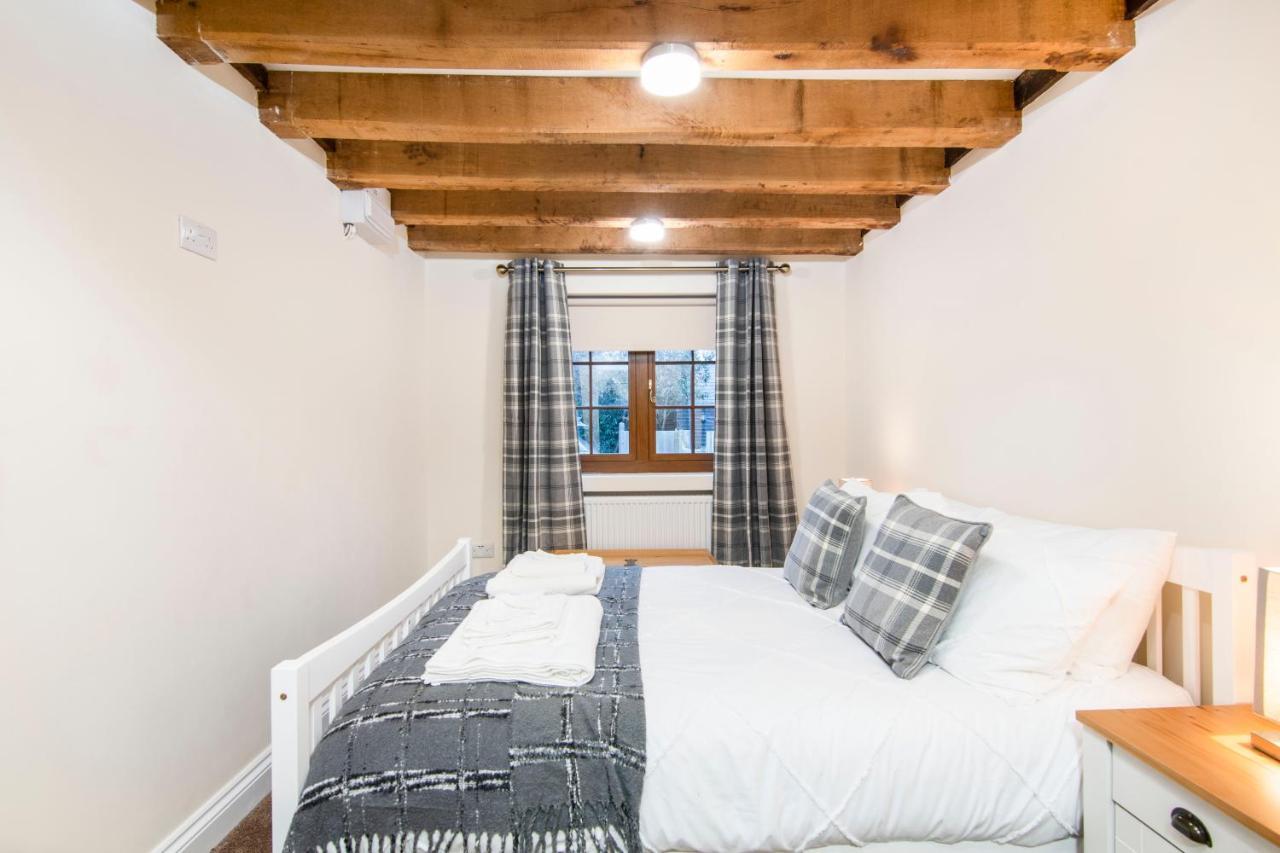 Вилла The Roost Group - The Coach House - Hot Tub Грейвсенд Экстерьер фото